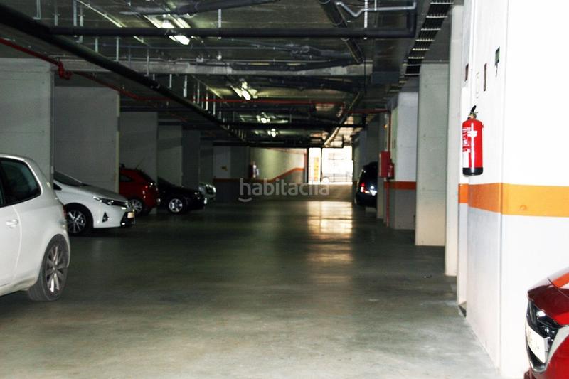 Foto 641a369a-d054-4743-966a-73fc6a036e7a. Alquiler parking moto en carrer floridablanca 120 opció compra en Mataró