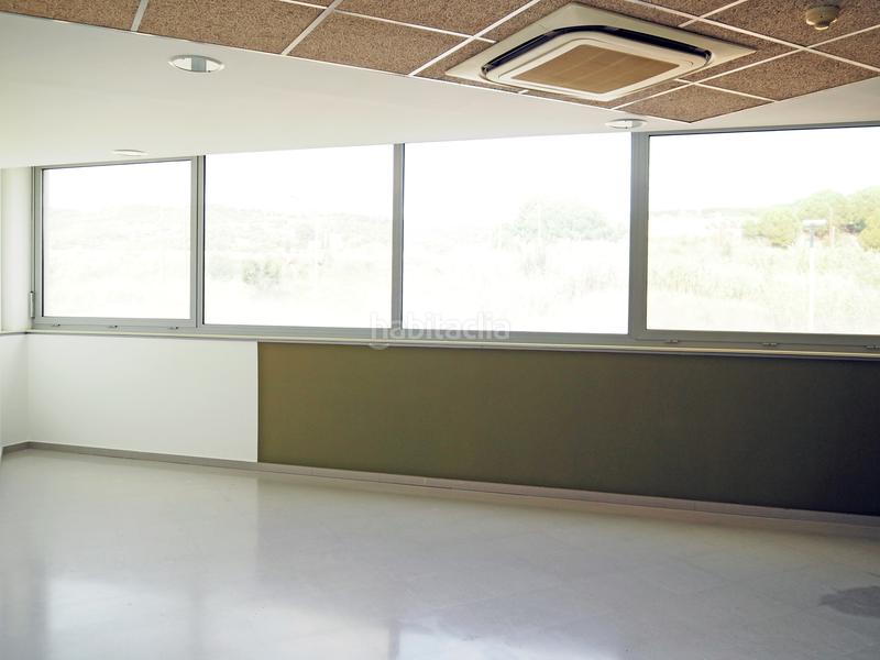 Foto ff46c65e-ff49-4df7-a22d-2eb2b401732d. Miete büro in carrer de Vallveric 85 in Vallveric Mataró