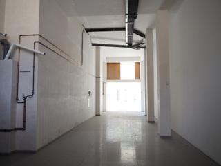 Business premise in Ronda Barceló 73