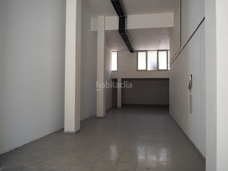 Foto 67748a75-bdda-42b3-853d-046f85fcedf8. Rent business premise in ronda barceló 73 in Eixample Mataró