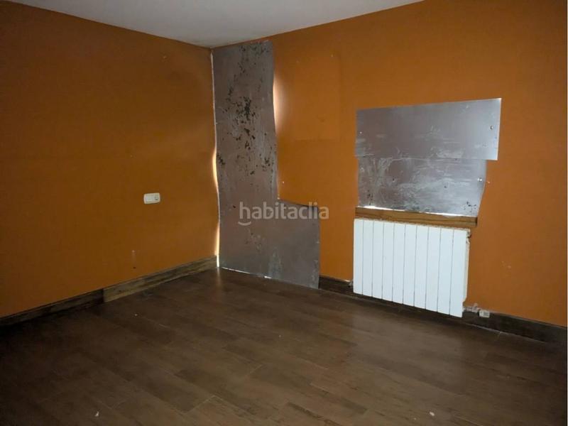 Foto 5d487e7b-94ca-40e1-bae6-b71ddea927c0. Casa  en venta en Nabarniz