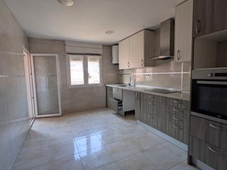 Pis  Miguel servet kalea. Piso en sestao 3 habitaciones