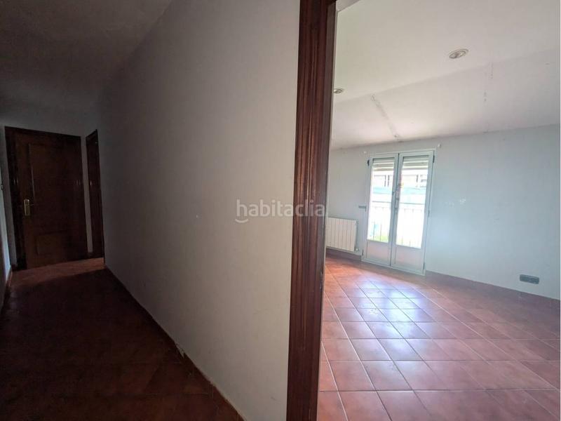 Foto 8832b04d-a020-4392-9cd4-6ce31efe2219. Pis a Etxebarri, Anteiglesia de San Esteban