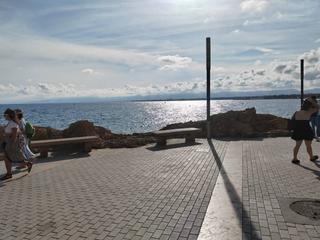 Apartamento  Acantilados. Precioso apartamento con salida directa a la playa