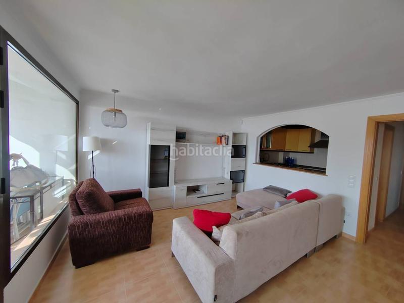 Foto b588d84f-0fa7-4ce4-8ac2-07956a38db03. Apartamento precioso apartamento con salida directa a la playa en Salou