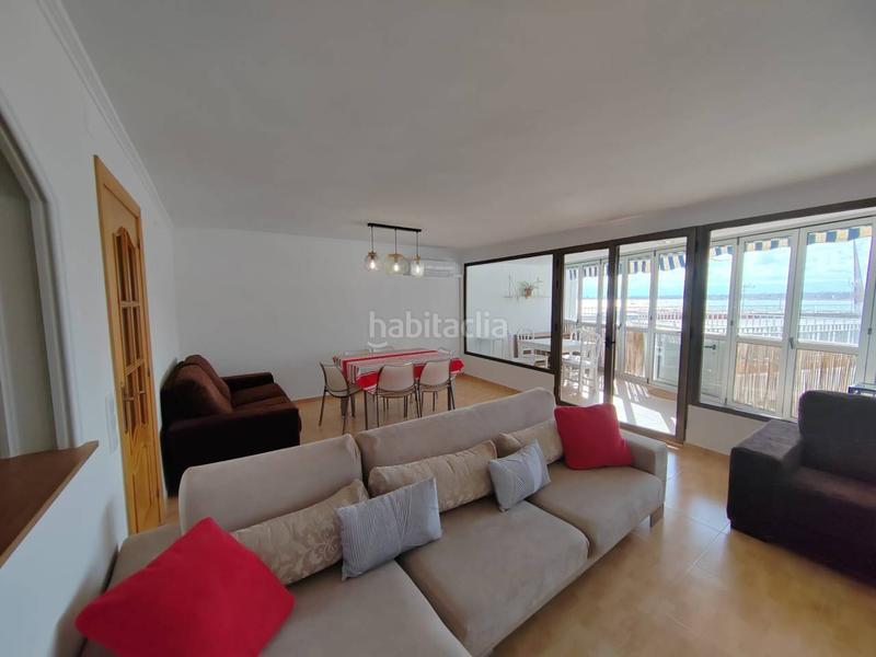 Foto c484188a-99bf-43f6-89df-d03669fc0b67. Apartamento precioso apartamento con salida directa a la playa en Salou