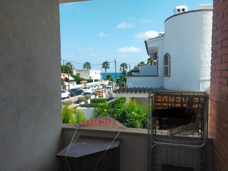 Foto 87f27ff0-b252-42e2-8814-3d73599520b2. Casa pareada se vende chalet pareado frente al mar en Cambrils