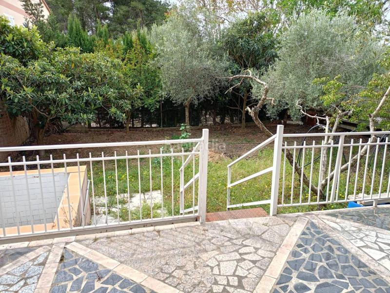 Foto cb3ddc81-6279-4d3e-9710-c9a2995ca406. Chalet mit parking in Cabra del Camp