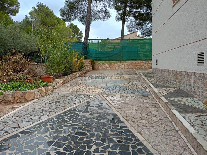 Foto cd1c5e81-44aa-48ec-a84c-32bb22673553. Chalet mit parking in Cabra del Camp