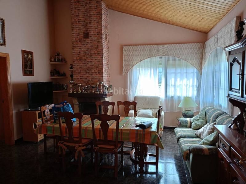 Foto e176edd7-21d2-4c05-a0f9-24a1158bd4c1. Chalet mit parking in Cabra del Camp