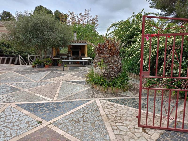 Foto ec3379bf-4887-4a22-bfcb-b49356ff13e6. Chalet mit parking in Cabra del Camp