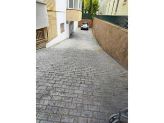 Parking voiture  Ebre. Venta de garaje cerrado tipo box en el centro de salou
