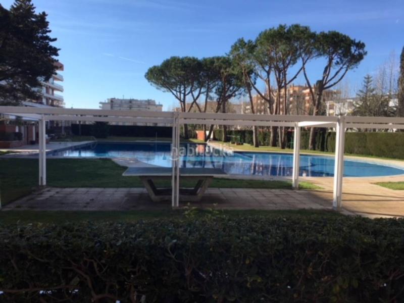 Foto 2618be32-df81-481c-a0de-4b23aa58e857. Piso  en venta en centre en Mar i Camp - Platja dels Capellans Salou