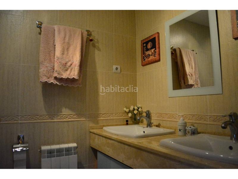 Foto 02a89fce-44bb-42b7-9fe2-4ff03a786bd8. Casa  en venta en casc anticnou en Quatre Camins Cambrils