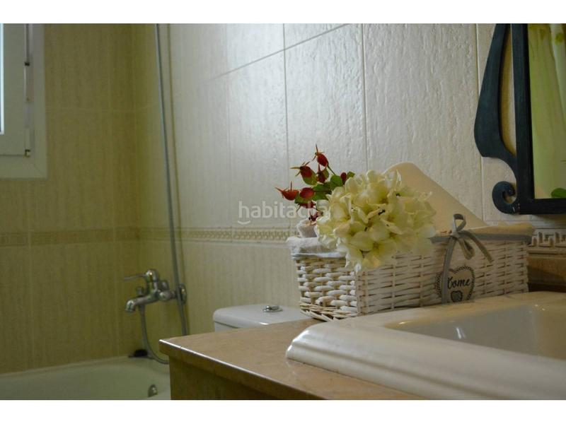 Foto 730c0ff0-b579-4a0e-85f9-2bfad31beaec. Casa  en venta en casc anticnou en Quatre Camins Cambrils