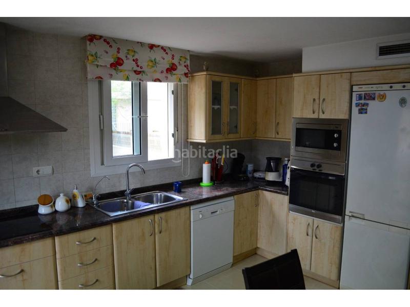 Foto 738e951f-148b-4063-a9d2-734a13e79a8f. Casa  en venta en casc anticnou en Quatre Camins Cambrils