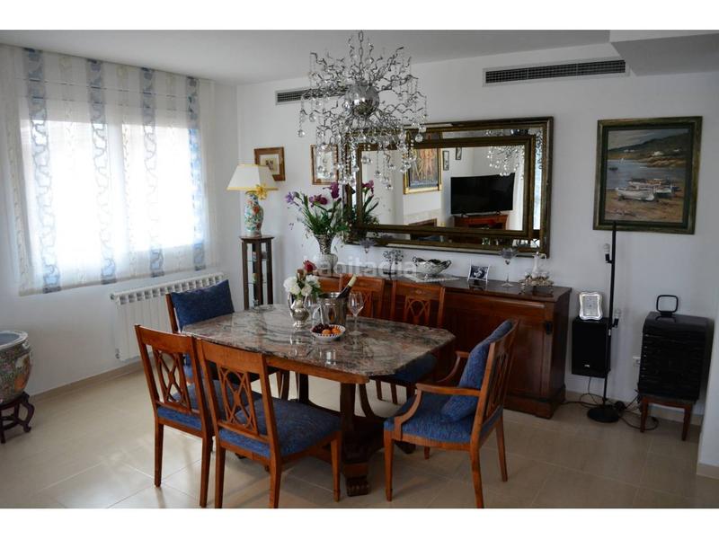 Foto 80f520c9-01e6-420a-88a7-30f401b21f76. Casa  en venta en casc anticnou en Quatre Camins Cambrils