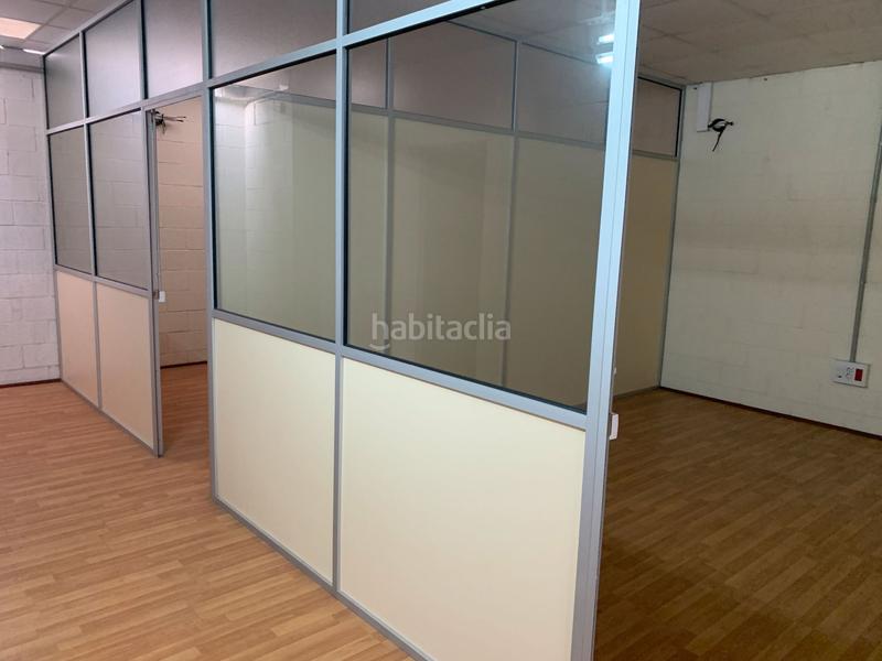 Foto b5eb3f4e-13e5-4991-a365-27d295ee5dd3. Miete geschäftsraum in Roca del Vallès (La)