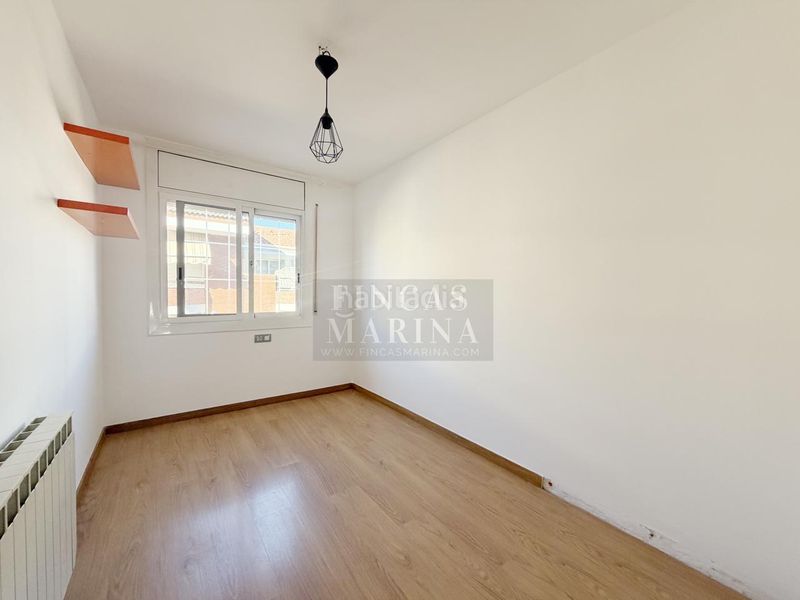 Foto 6c63bf24-2fc5-4021-b789-e8f2631fa07a. Casa amb calefacció aparcament a Passeig Maragall Gavà