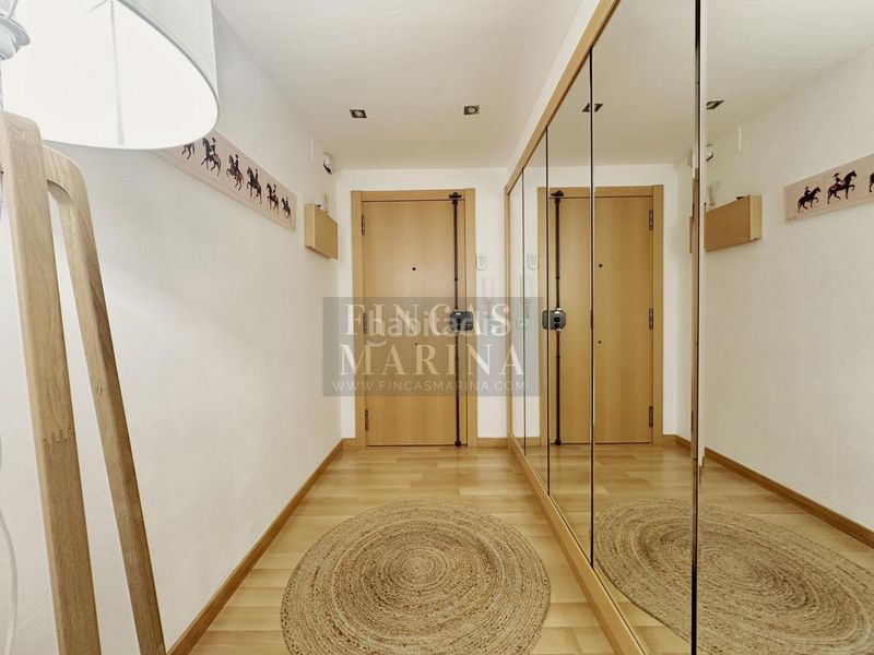 Foto 06bc73f5-8c3d-4cf0-9bc3-6a38cf074a3b. Pis amb calefacció aparcament a Can Tintorer-Can Tries Gavà