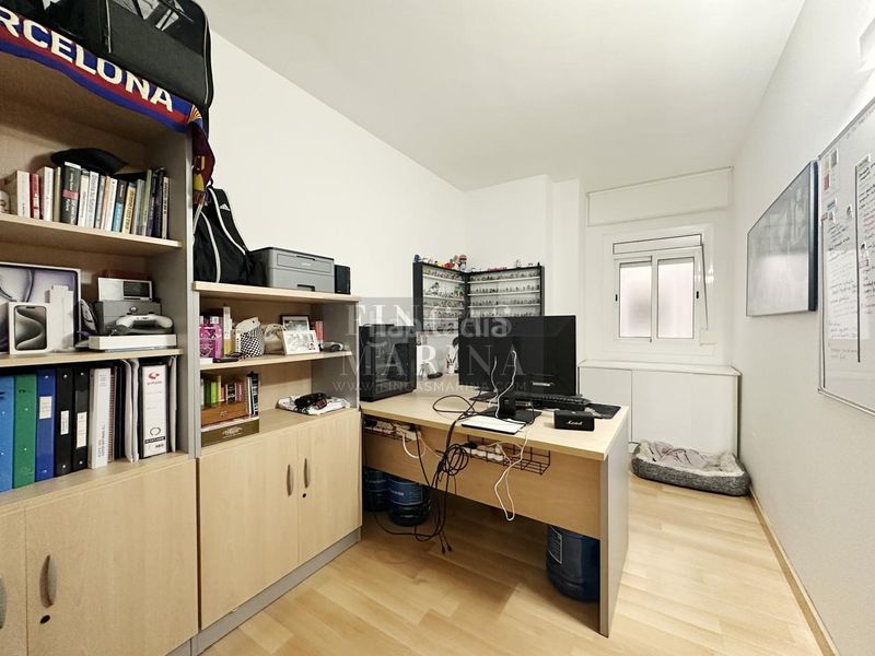 Foto 2b9de04e-5985-4f48-8c34-7e738e058de1. Pis amb calefacció aparcament a Can Tintorer-Can Tries Gavà