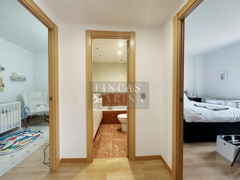 Foto 71bd53eb-e683-4032-9ef3-74df3b7fa3db. Pis amb calefacció aparcament a Can Tintorer-Can Tries Gavà