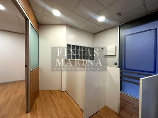 Miete Geschäftsraum in Centre-Estació. Local en el centro de gavà ideal para centro psicológico, despac