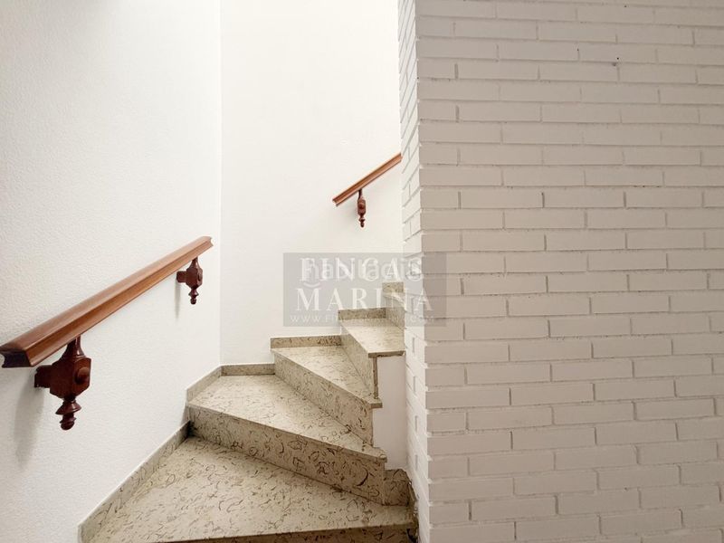 Foto 93ff80de-4948-4281-9e3a-ca6e98ef9718. Casa amb calefacció aparcament a Passeig Maragall Gavà