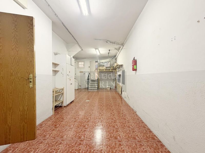 Foto 9da81af0-835a-476d-8f35-3a0c9527fbad. Casa amb calefacció aparcament a Passeig Maragall Gavà