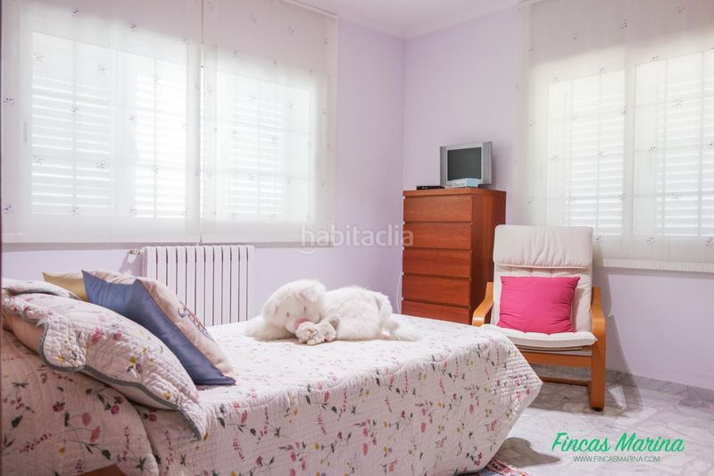 Foto c902ba65-59da-4324-8d71-0cdf17f4f116. Casa amb calefacció aparcament piscina a Bruguers Gavà