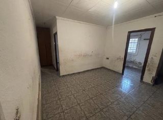 Ground floor  Passatge de la cerdanya
