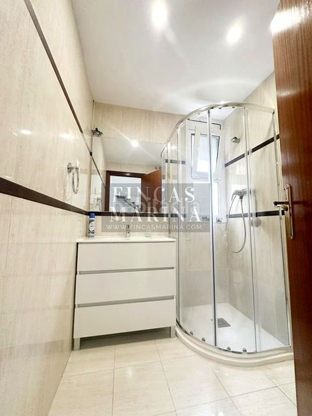 Foto 51f66d14-44d8-4c6a-a8b4-f741a2804b25. Casa a Passeig Maragall Gavà