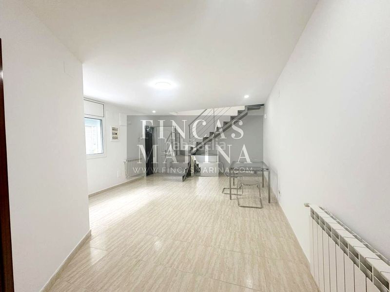 Foto 612c1a33-eaa5-4313-890a-ac7a41dd65a1. Casa a Passeig Maragall Gavà