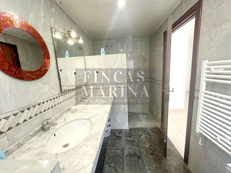 Foto cdaf1ef4-cb4a-471c-a2c3-f7c36f23c060. Casa a Passeig Maragall Gavà