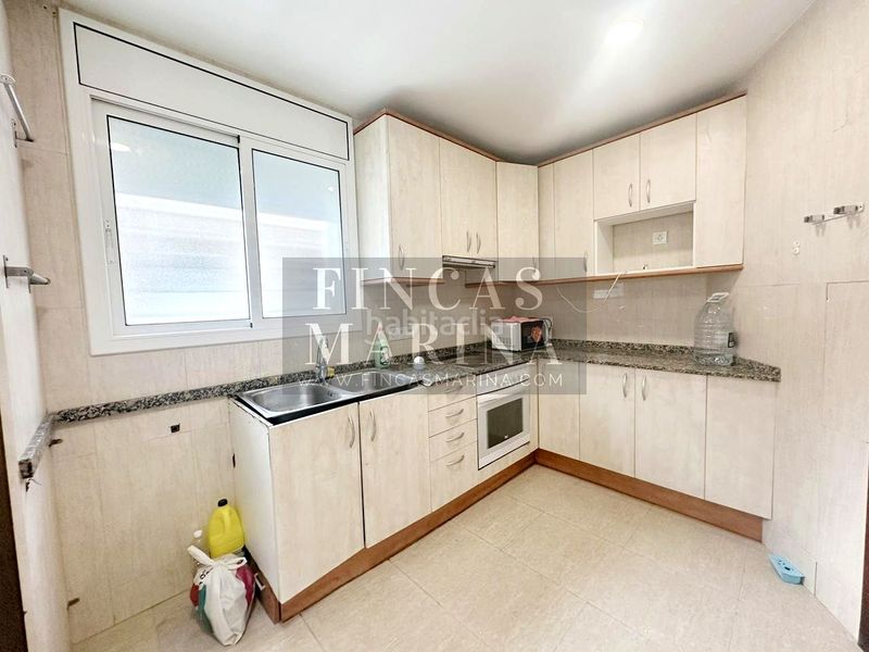 Foto da424b5d-9369-4016-bec5-95aa1597b029. Casa a Passeig Maragall Gavà