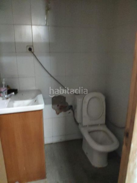 Foto df92c316-fe34-4f46-933d-96d724edd382. Local comercial a Diagonal-Colomeres Gavà
