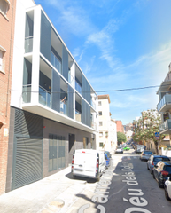 Aparcament cotxe a Diagonal-Colomeres. Plaza de aparcamiento de obra nueva
