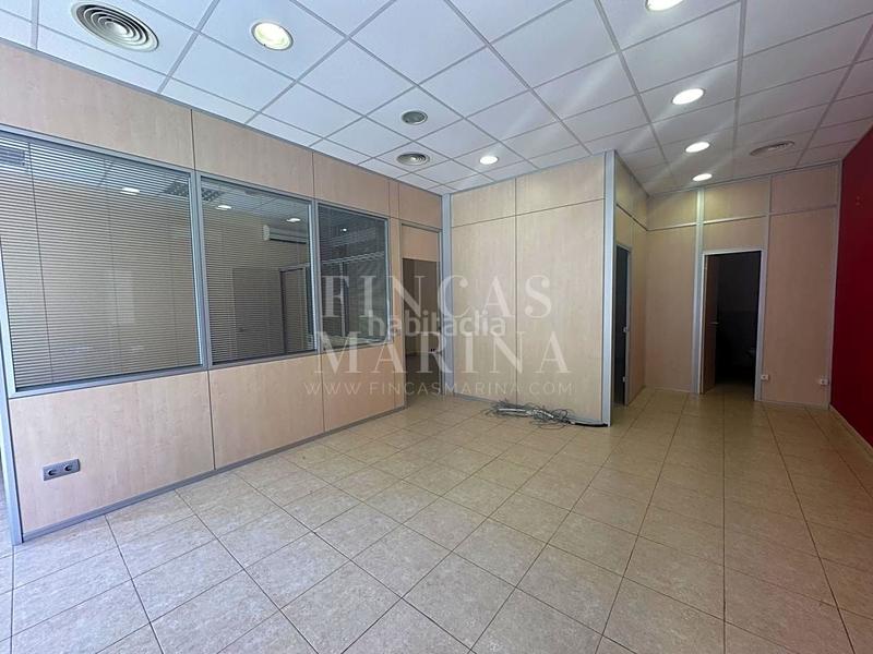 Foto c3b25738-b535-4631-b237-5c65beff8a10. Affitto locale commerciale in Passeig Maragall Gavà