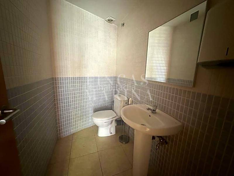 Foto 1da075ea-681f-419a-b311-c5d81f89a062. Alquiler local comercial local en calle montflorit, en Gavà