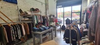Business premise  De pompeu fabra. Local en concesión de 40m en plaza catalunya