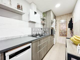 Appartement  Carrer d'apelles mestres. Gran piso en apelles mestre, gav