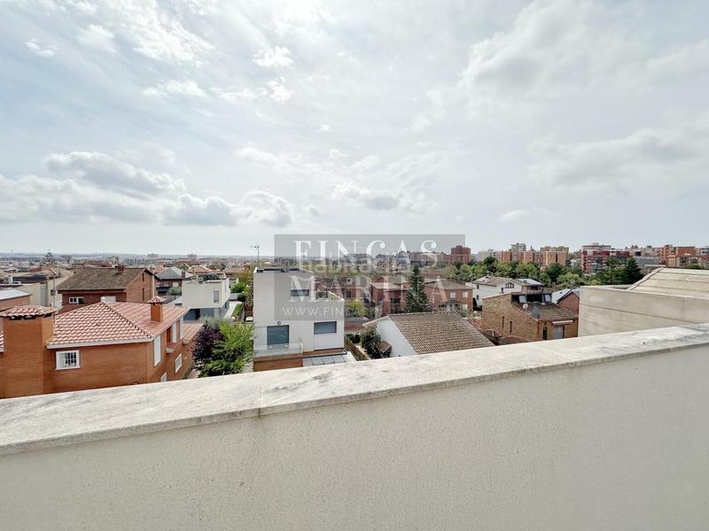 Foto daea55a4-24bd-41dc-8c7f-89b7d656fa33. Casa impresionante casa en can guardiola, en Torrent Ballester Viladecans