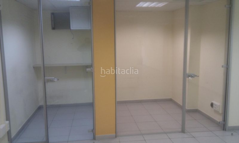Foto a6a2a3da-e250-48dc-aeb2-962249f3d6c5. Local comercial a Diagonal-Colomeres Gavà