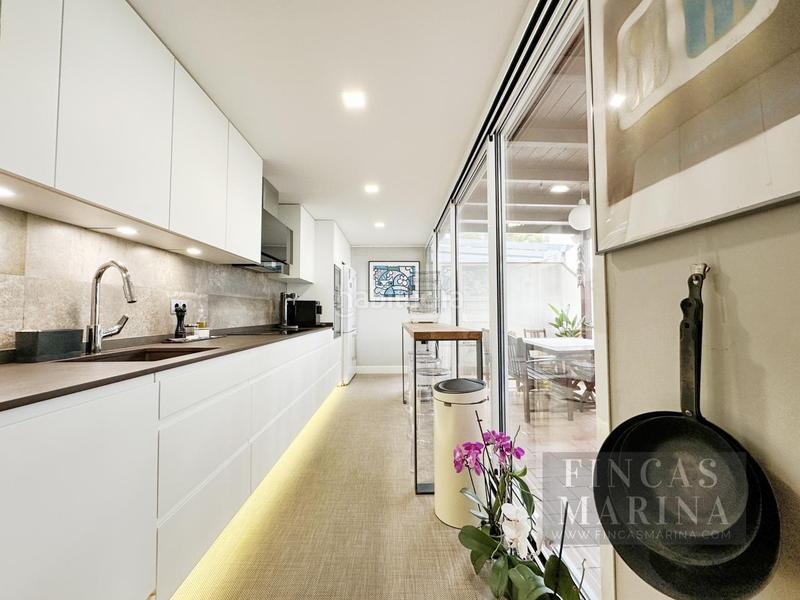Foto bb90c56d-0c11-4a24-b4e7-7b25ba8968f5. Apartamento  exclusivo con vistas al mar y a la montaña en ratpenat en Sitges
