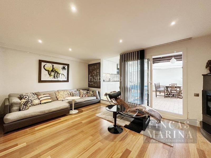 Foto f25923cd-3a8c-4cc4-b3fd-023f45ad504a. Apartamento  exclusivo con vistas al mar y a la montaña en ratpenat en Sitges