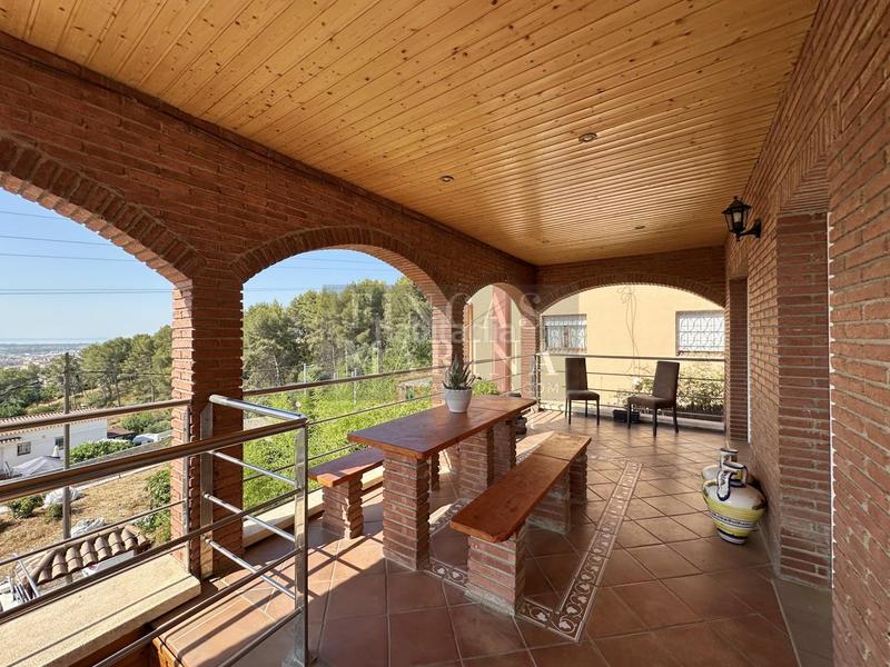 Foto 5b944b12-dfeb-4a7a-bf19-e9e166b646cc. Casa con riscaldamento parcheggio piscina in Torrent Ballester Viladecans