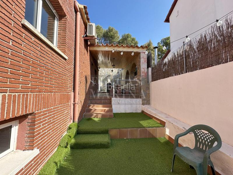 Foto 84f7357b-3ef5-4fc3-9a65-25141cd10c43. Casa con riscaldamento parcheggio piscina in Torrent Ballester Viladecans