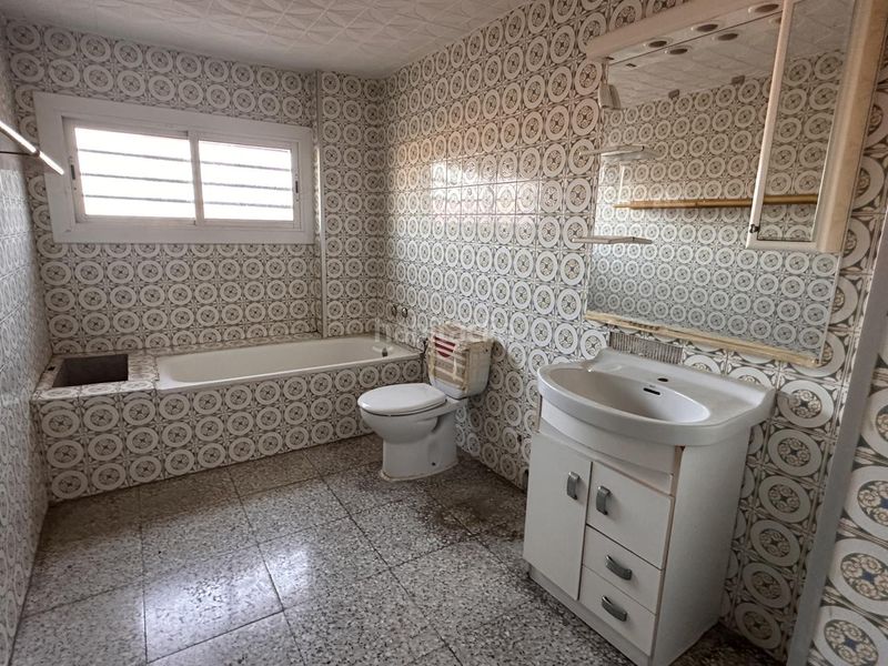 Foto 158f7c22-0a84-4479-969d-081d25f60440. Casa a Sant Vicenç dels Horts