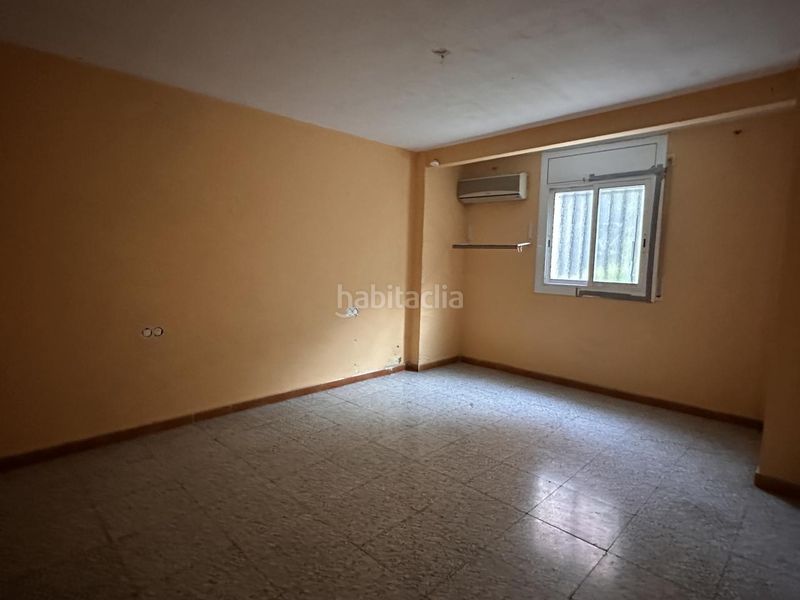 Foto ac115001-5c31-4964-aee1-ef92ddd2e49d. Casa a Sant Vicenç dels Horts
