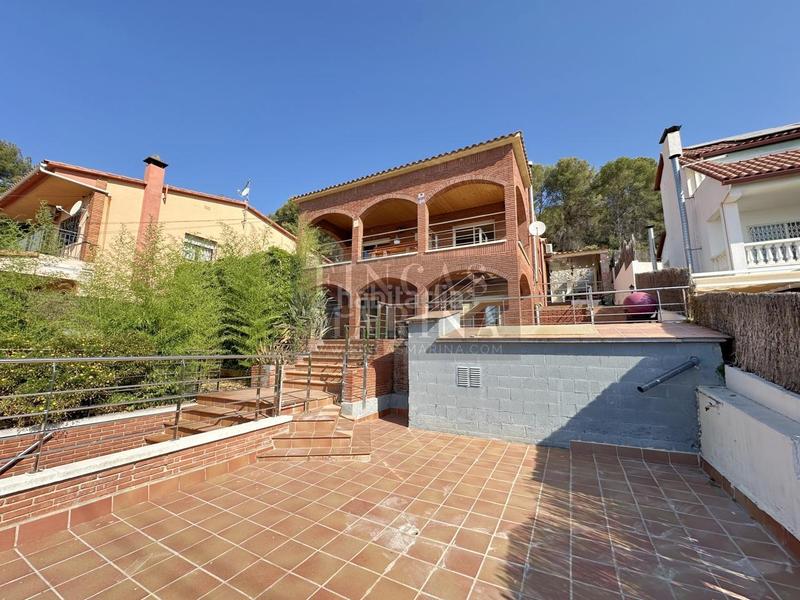 Foto a3f42738-f392-4937-833f-d0f329dcf491. Casa con riscaldamento parcheggio piscina in Torrent Ballester Viladecans